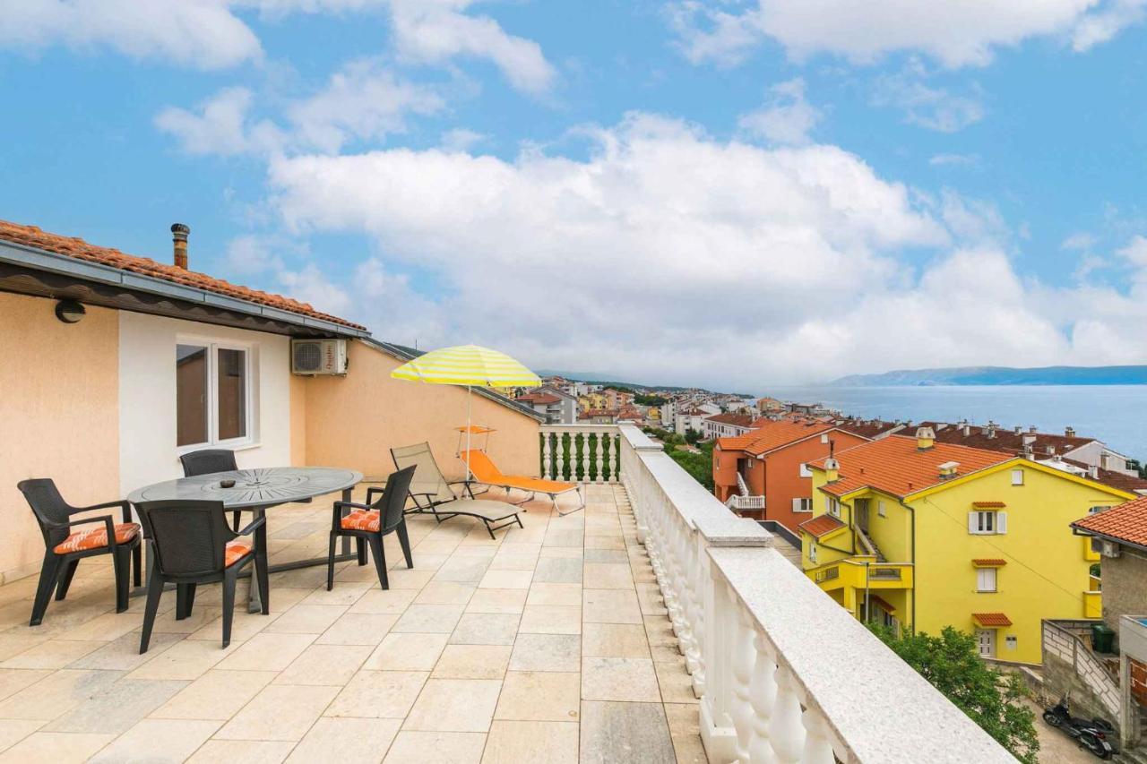 Apartment In Crikvenica 39210 Exterior foto
